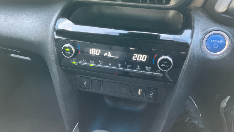 Toyota Yaris Cross 1.5 Hybrid Excel 5dr CVT Hybrid Estate